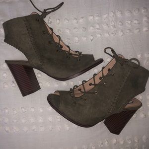 NEW - Hunter Green Fall Booties!